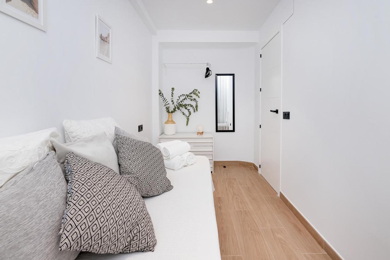 Amargura City Center Apartment Малага Екстериор снимка